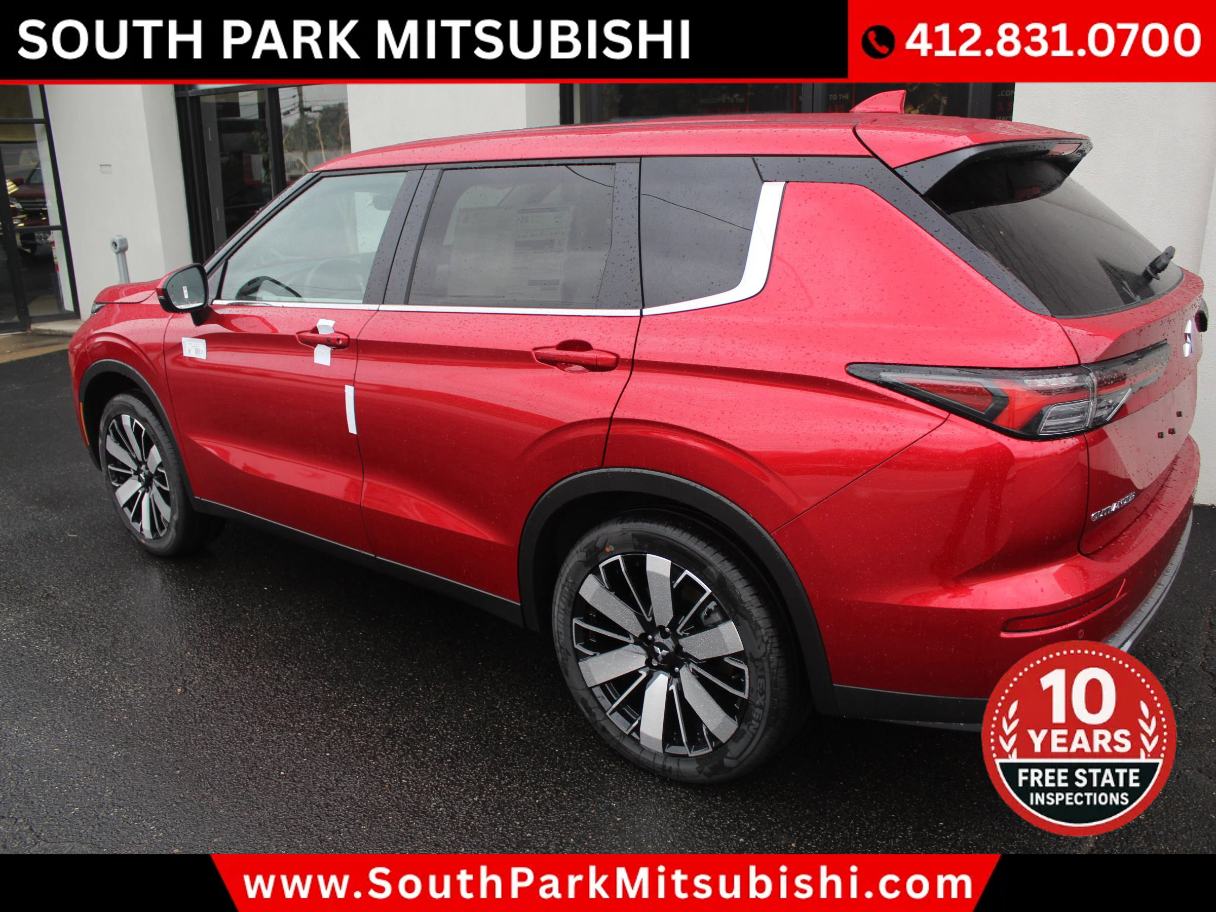 New 2025 Mitsubishi Outlander SE image 9