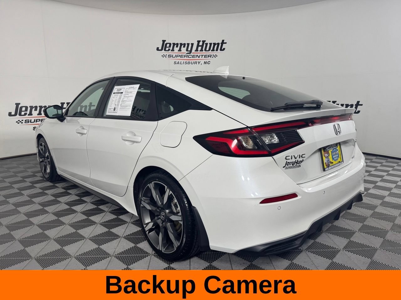Used 2025 Honda Civic Sport Touring image 9