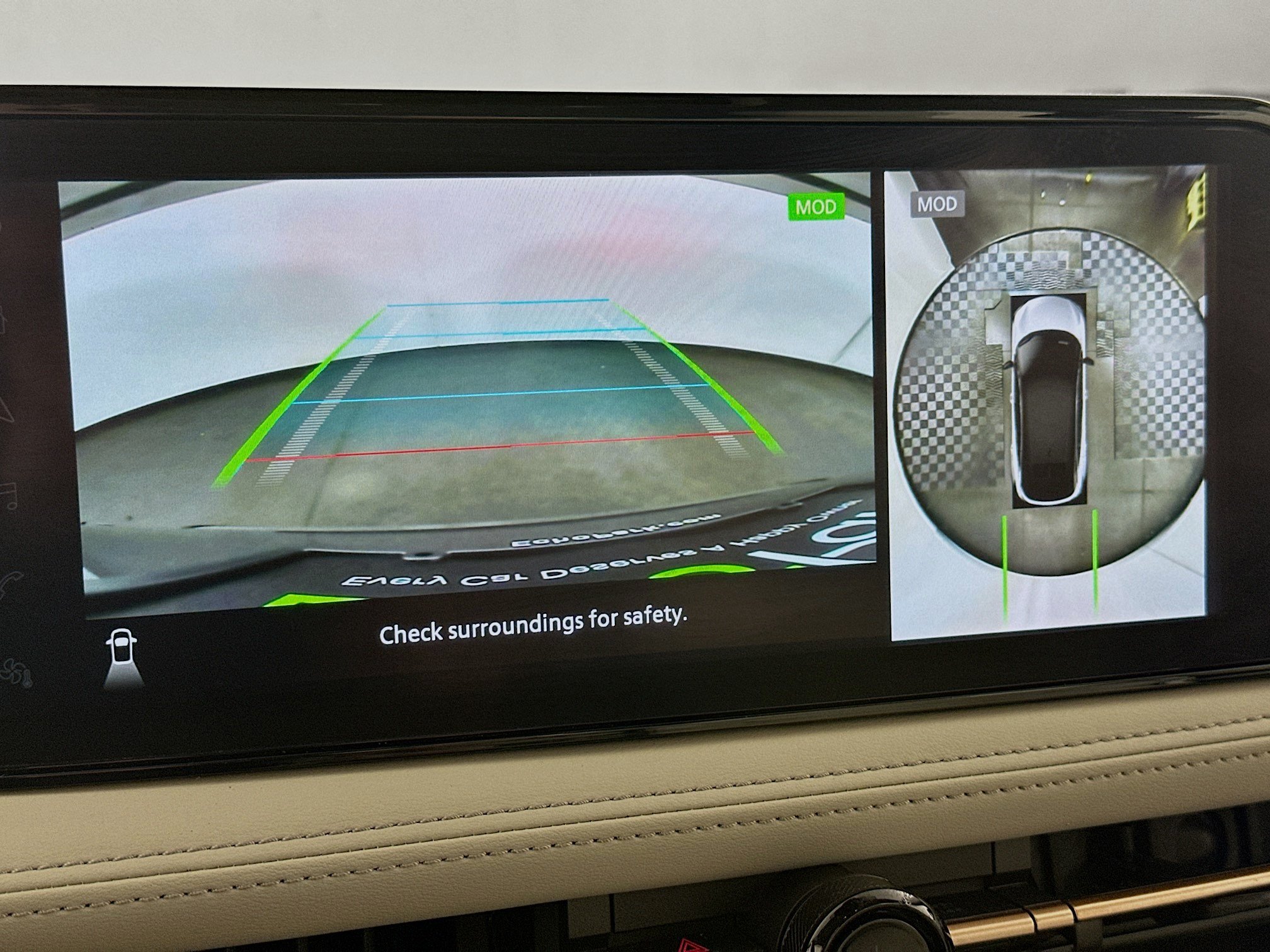 Used 2023 Nissan Ariya FWD image 23
