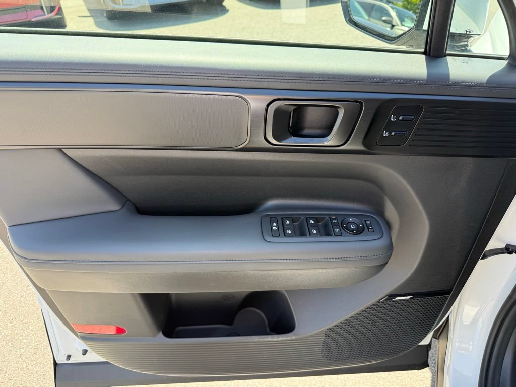 Certified 2025 Hyundai Santa Fe Calligraphy AWD/4WD image 34