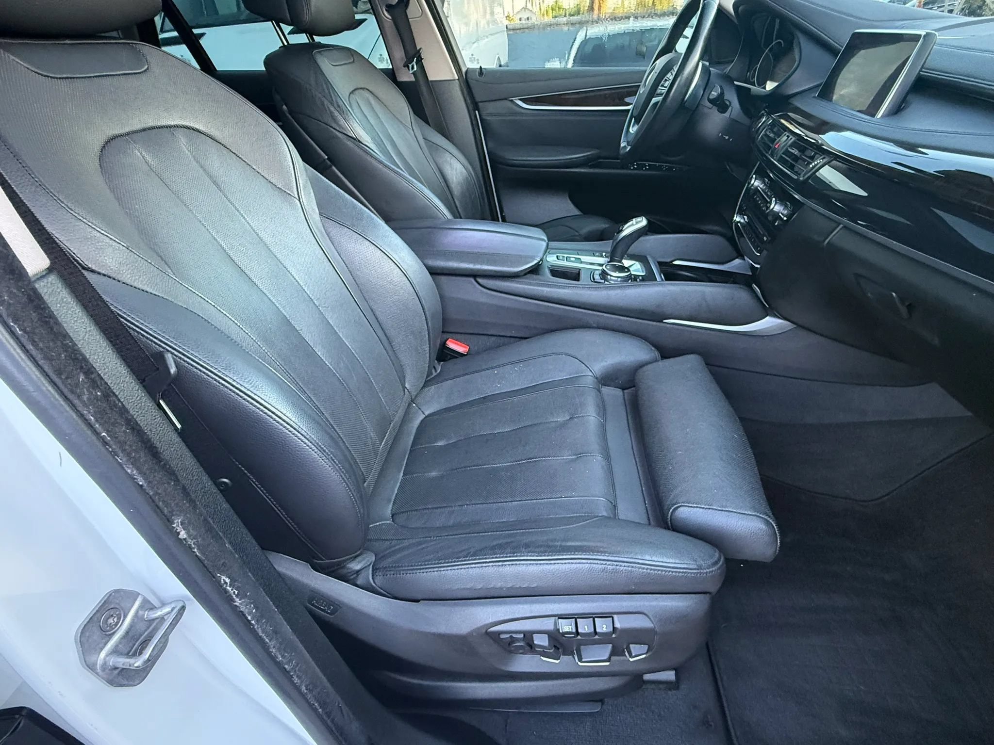 Used 2016 BMW X6 sDrive35i RWD image 25