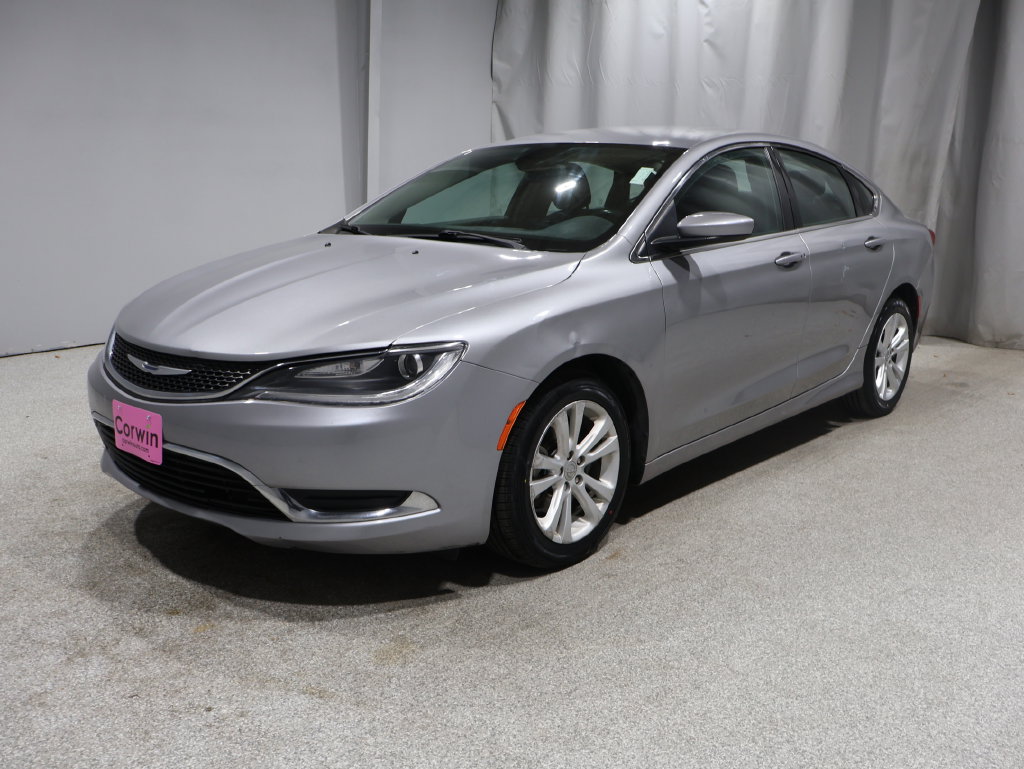 Used 2015 Chrysler 200 Limited w/ Convenience Group FWD image 6