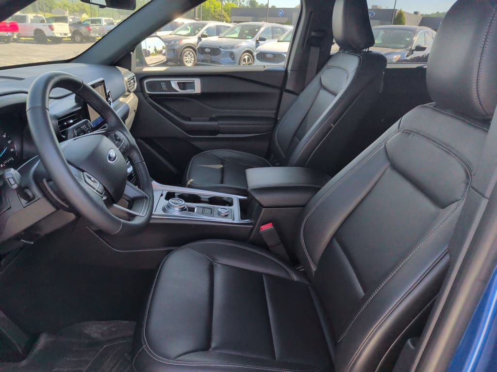 Certified 2020 Ford Explorer XLT w/ Equipment Group 202A AWD/4WD video 4
