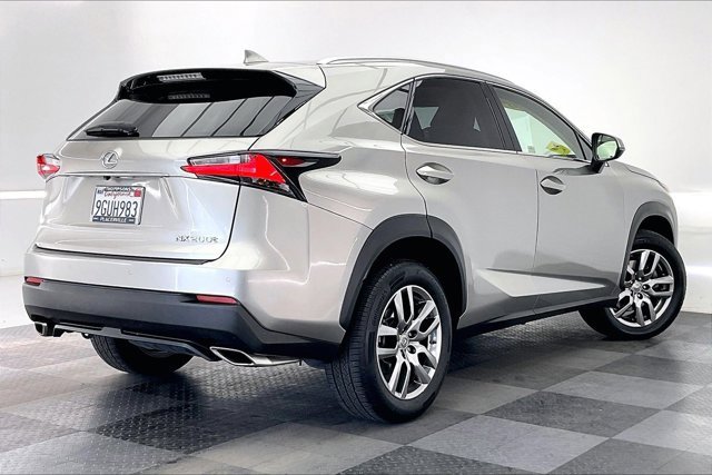 Used 2016 Lexus NX 200t FWD image 13