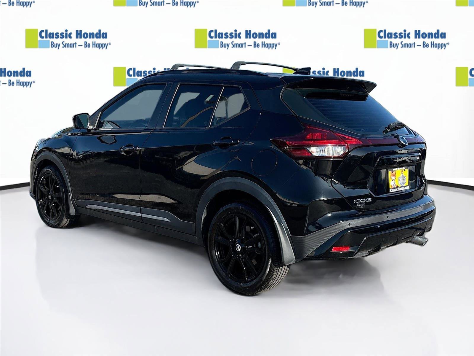 Used 2021 Nissan Kicks SR w/ Interior Electronics Package image 5