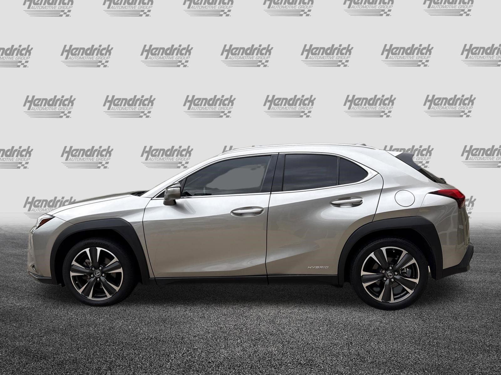 Used 2020 Lexus UX 250h w/ Premium Package image 7