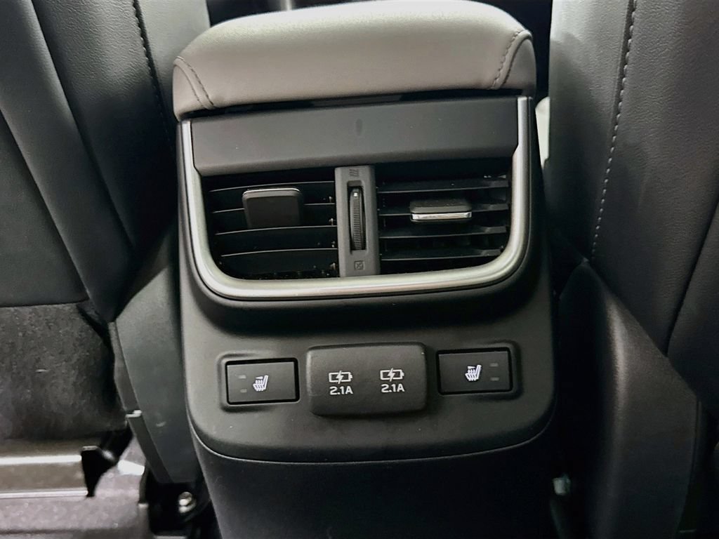 Used 2021 Subaru Outback Limited w/ Popular Package #2 AWD/4WD image 31