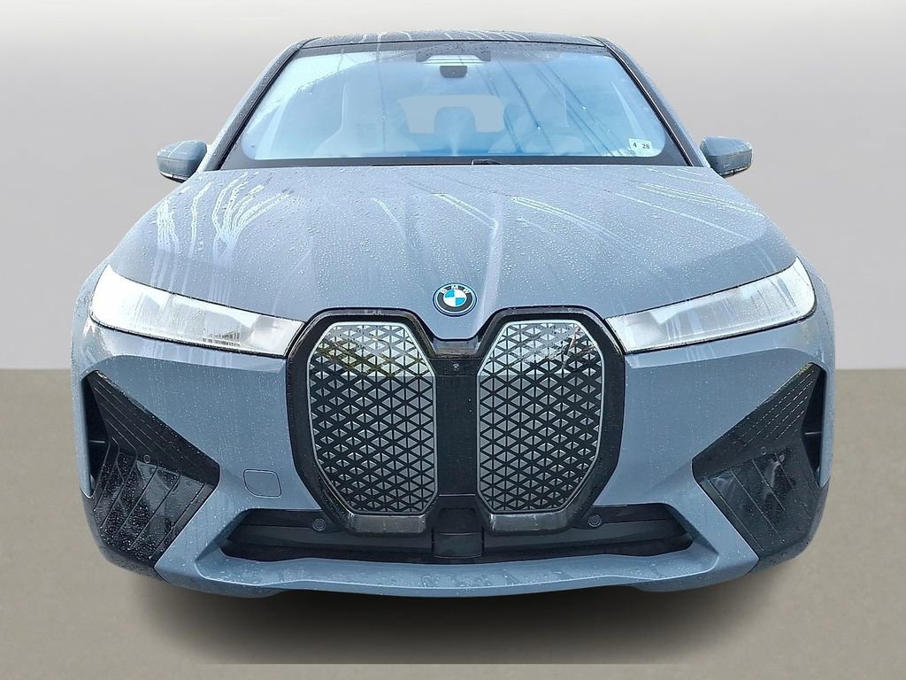Certified 2023 BMW iX xDrive50 w/ Premium Package AWD/4WD image 2