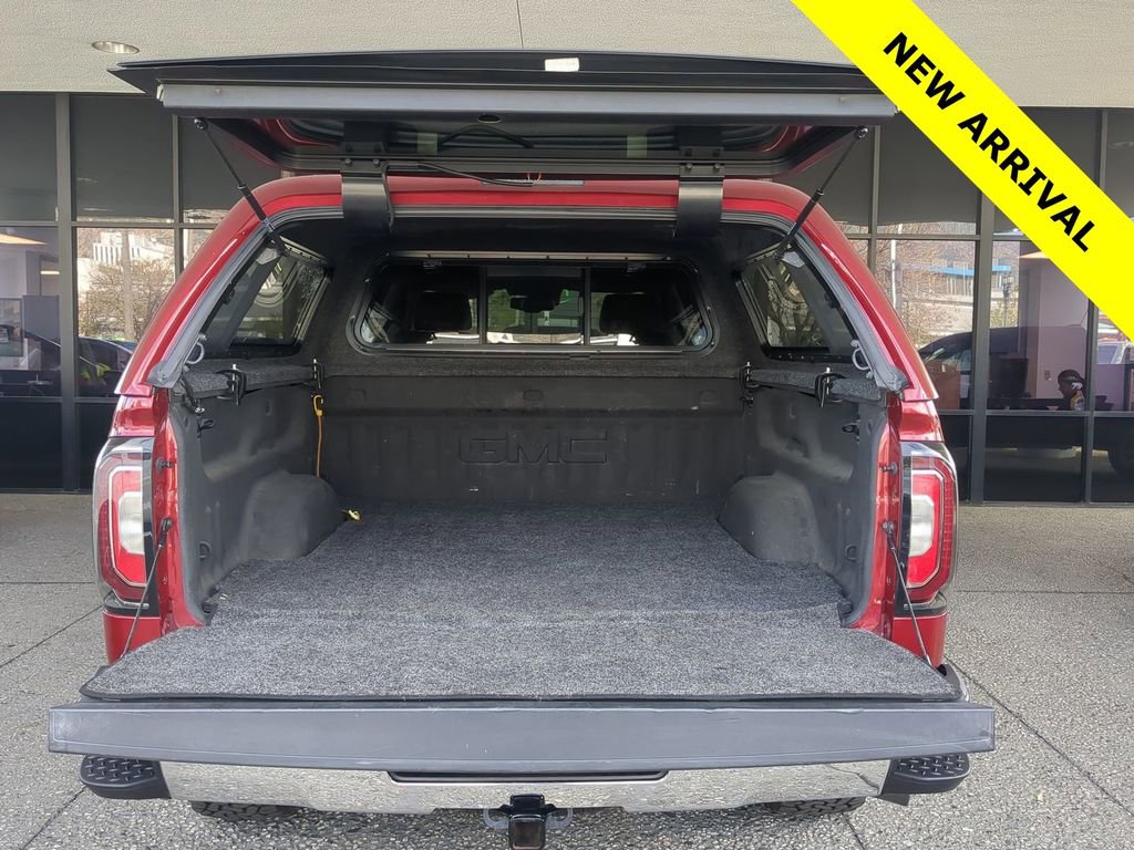 Used 2018 GMC Sierra 1500 SLT image 28