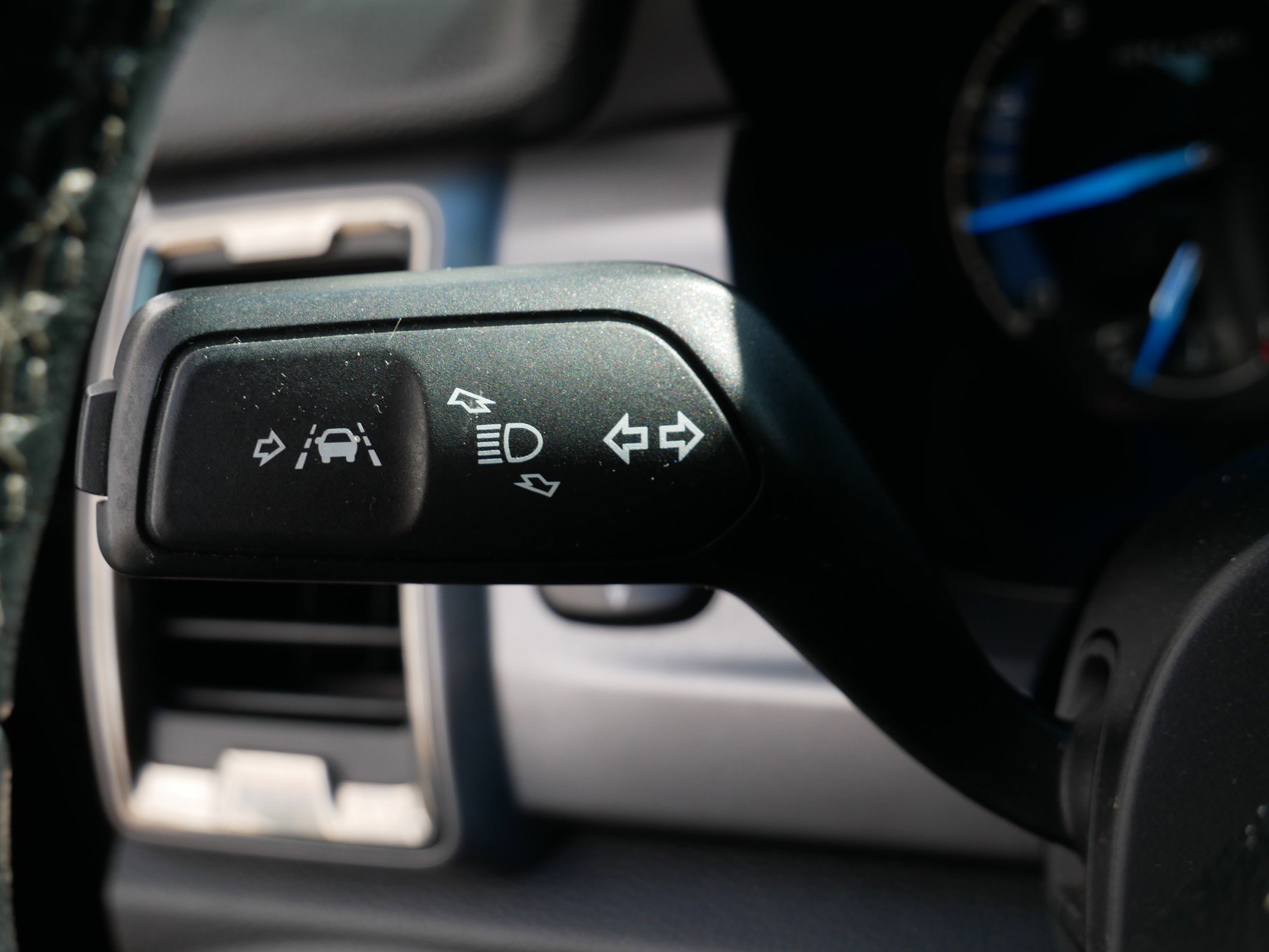 Certified 2020 Ford Ranger XLT w/ Equipment Group 301A Mid image 17