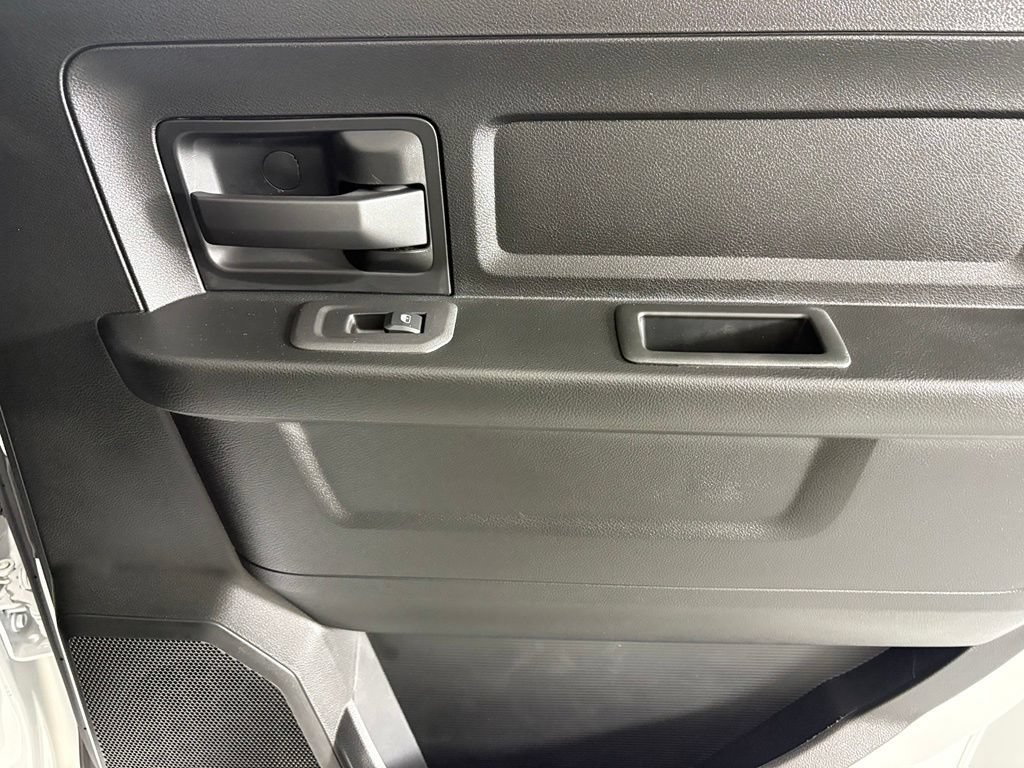 New 2026 RAM 3500 Tradesman AWD/4WD image 15