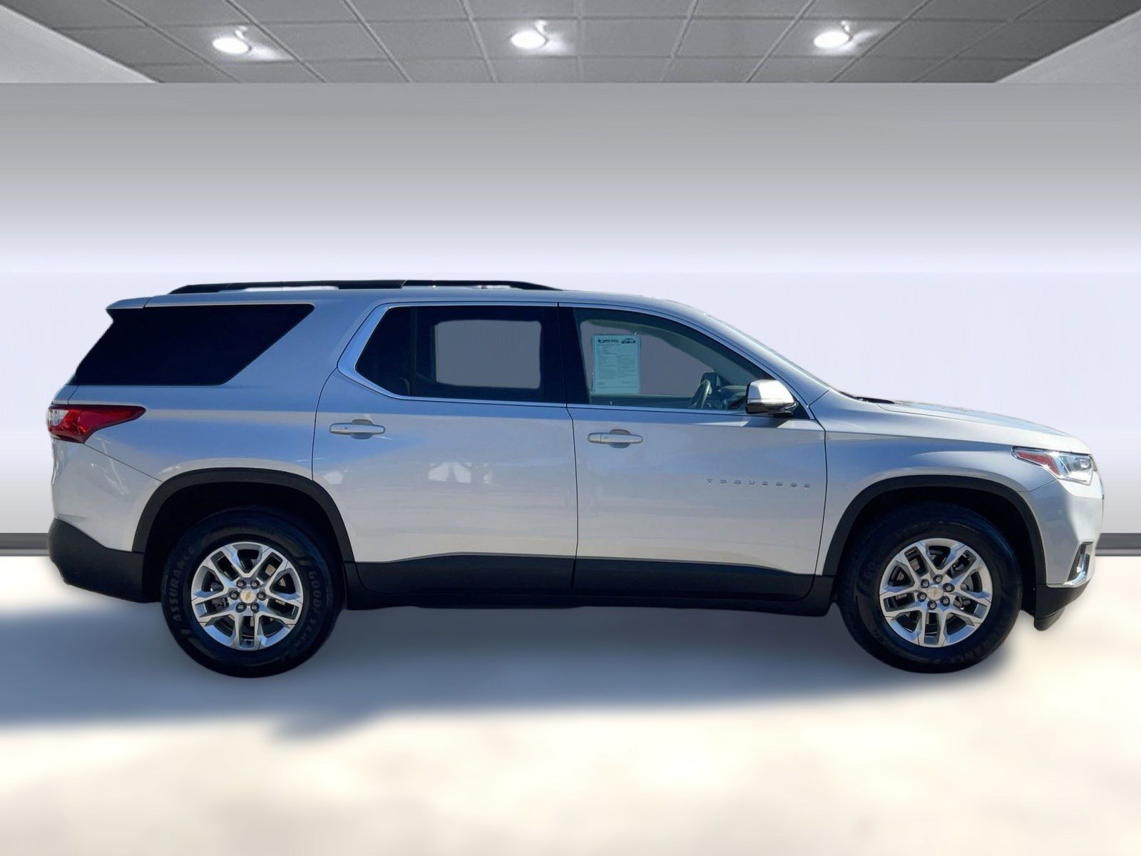 Certified 2020 Chevrolet Traverse LT image 8