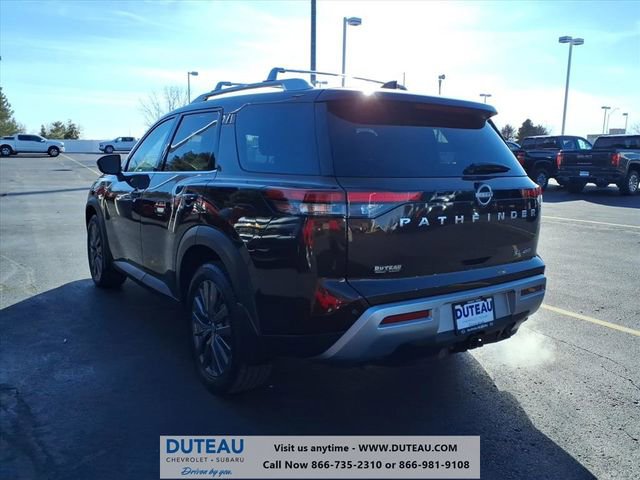 Used 2022 Nissan Pathfinder SL w/ SL Premium Package image 5