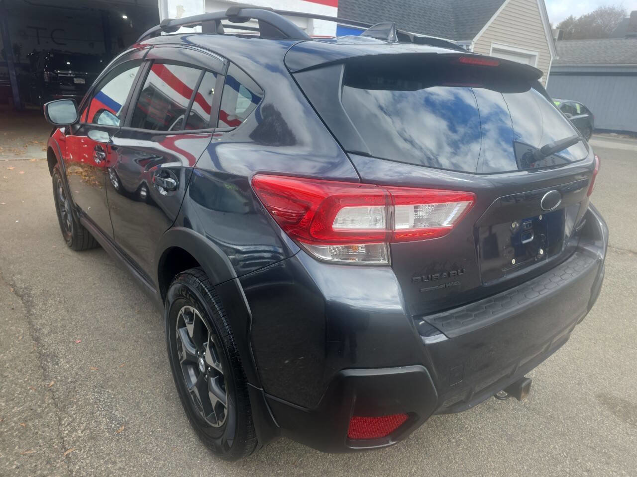 Used 2018 Subaru Crosstrek 2.0i Premium image 4