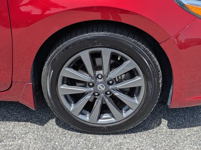 Used 2017 Nissan Altima 2.5 SV FWD image 11