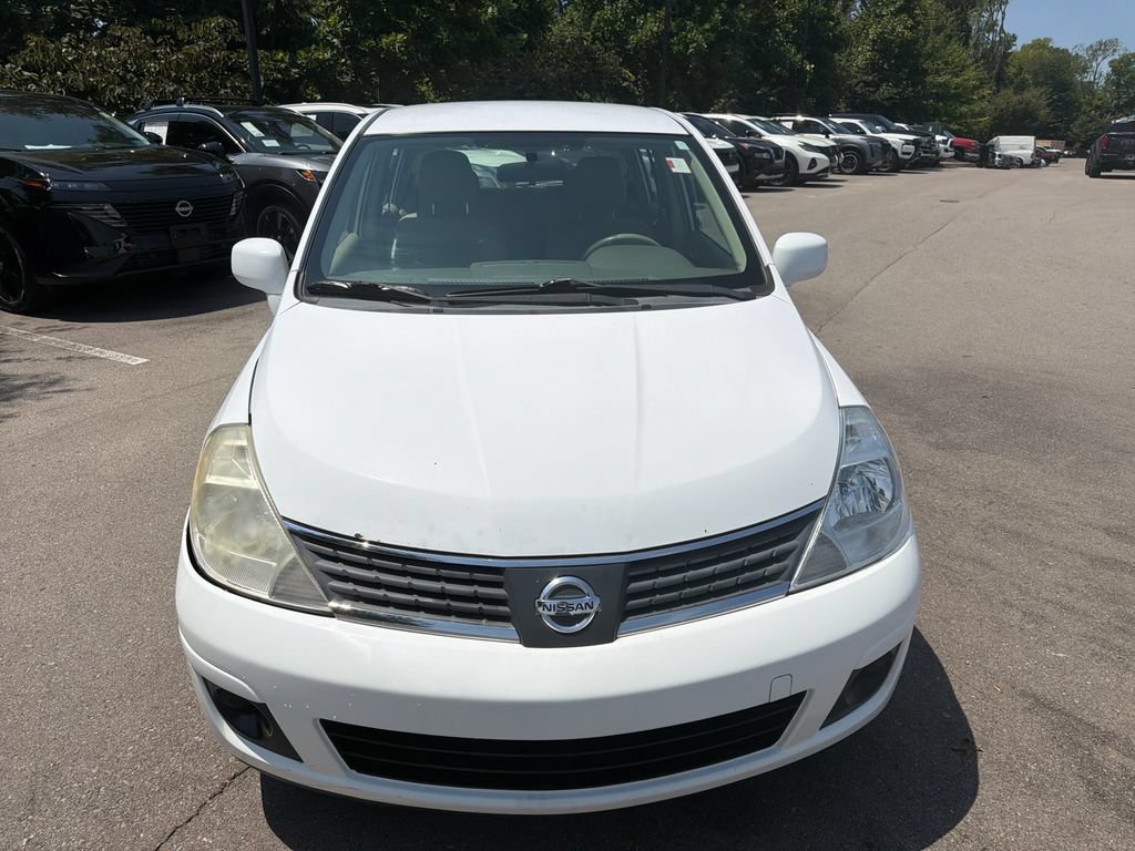 Used 2007 Nissan Versa Hatchback w/ Convenience Pkg FWD image 9