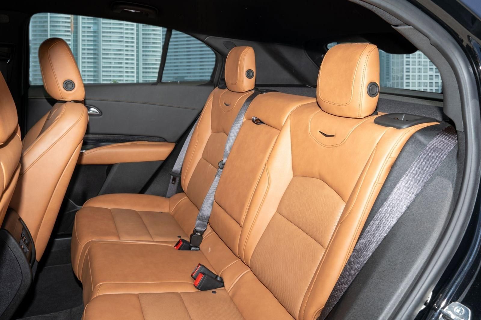 Used 2024 Cadillac XT4 Sport image 18