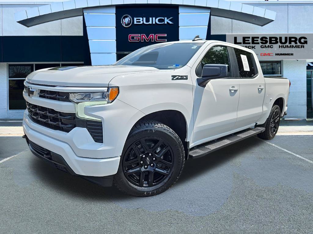Used 2023 Chevrolet Silverado 1500 RST w/ Z71 Off-Road Package AWD/4WD image 3