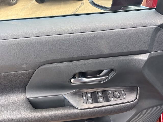 New 2025 Nissan Kicks SV image 11