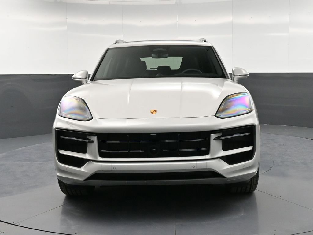 New 2026 Porsche Cayenne GTS image 11