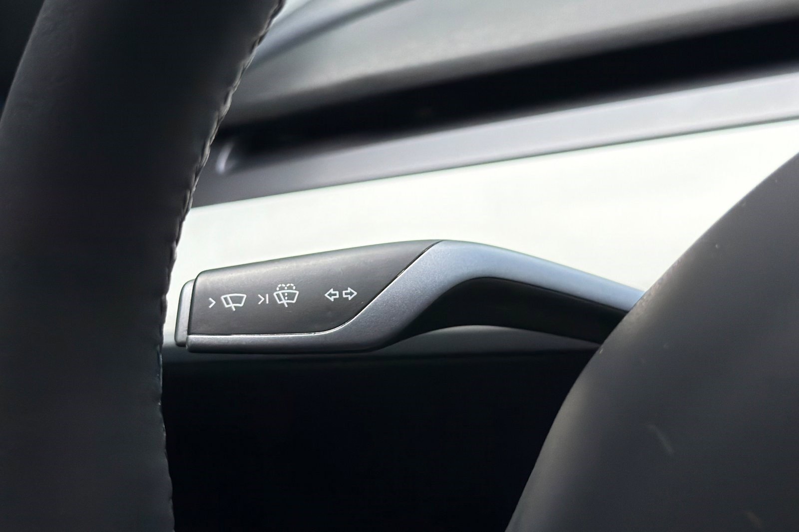Used 2022 Tesla Model 3 Performance AWD/4WD image 31