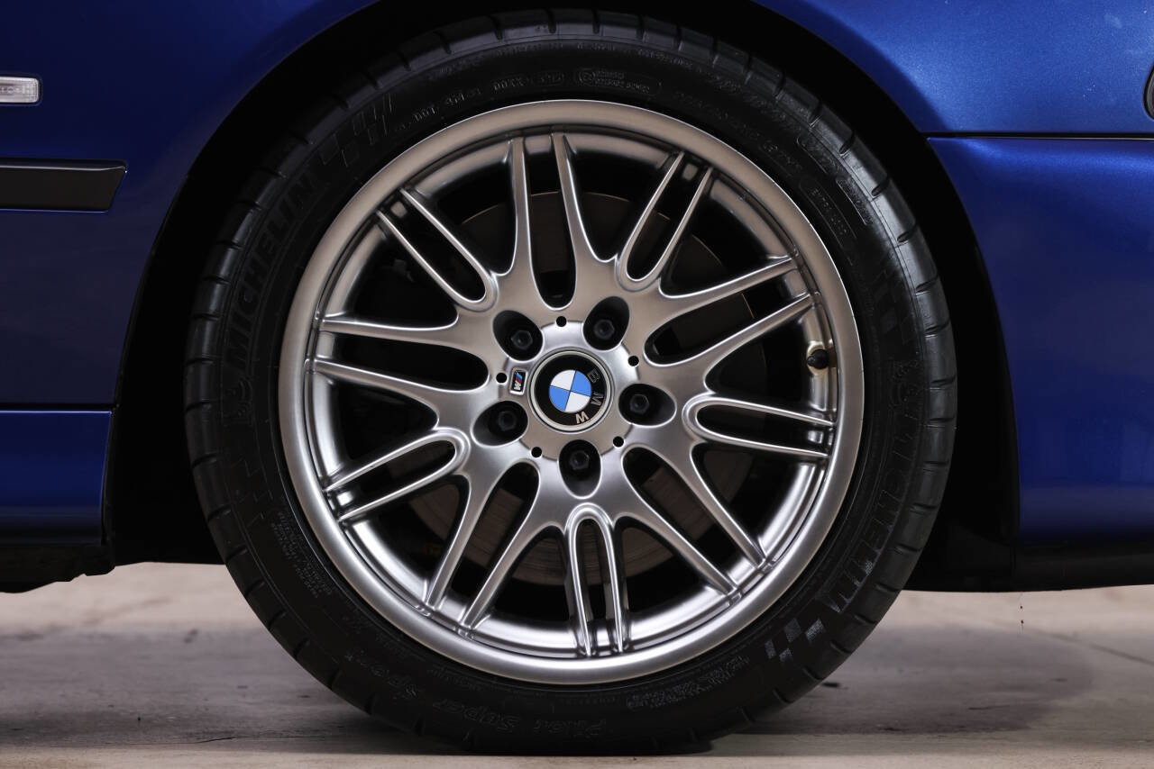 Used 2002 BMW M5 image 46