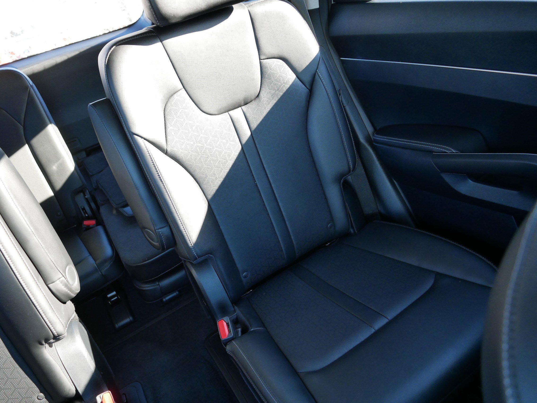 Certified 2022 Kia Sorento X-Line EX image 14