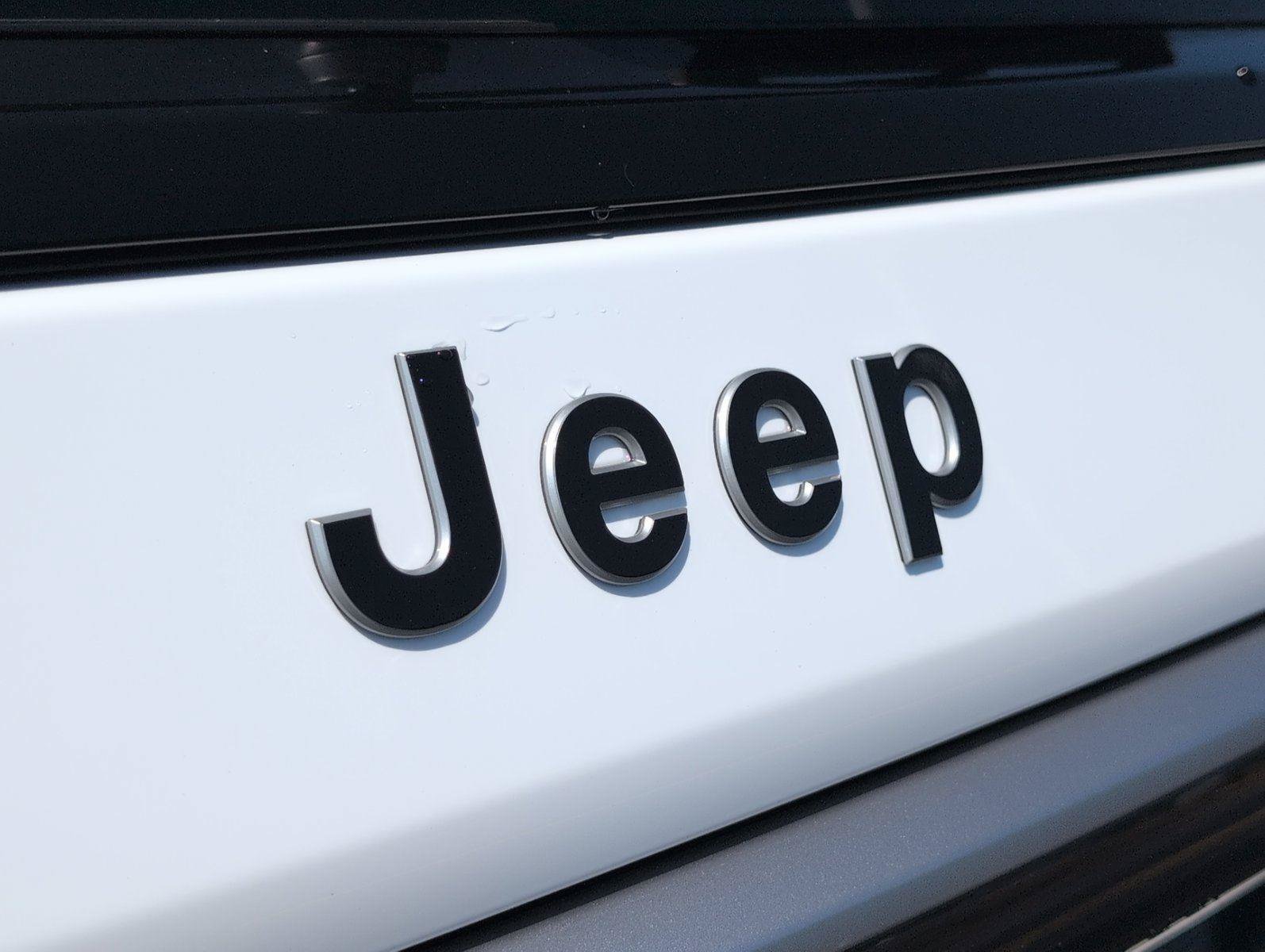 New 2026 Jeep Grand Wagoneer 4WD w/ Premium Group I image 6