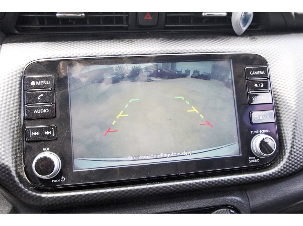 Used 2022 Nissan Kicks SV FWD image 16