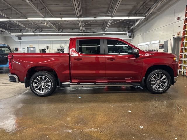 Used 2021 Chevrolet Silverado 1500 LT w/ Z71 Off-Road Package AWD/4WD image 7