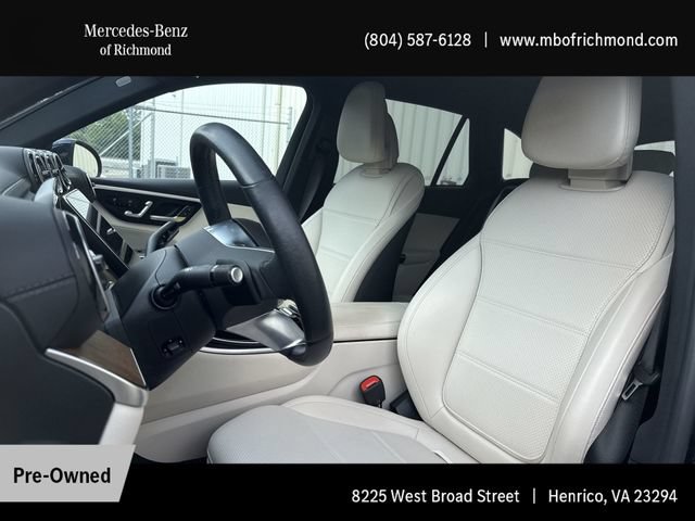 Used 2024 Mercedes-Benz GLC 300 4MATIC image 13