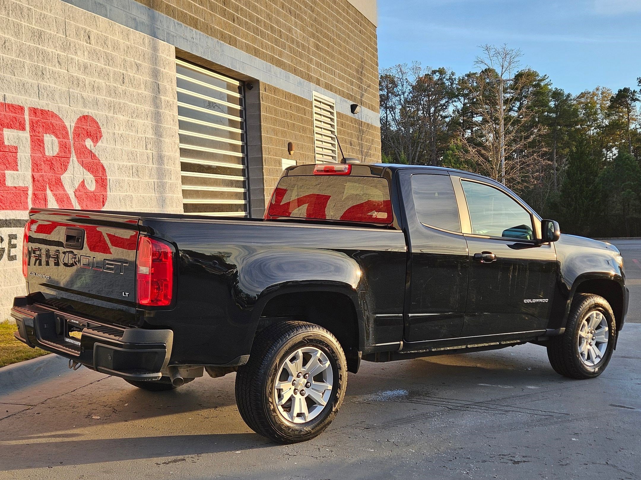 Used 2022 Chevrolet Colorado LT w/ Fleet Safety Package image 7