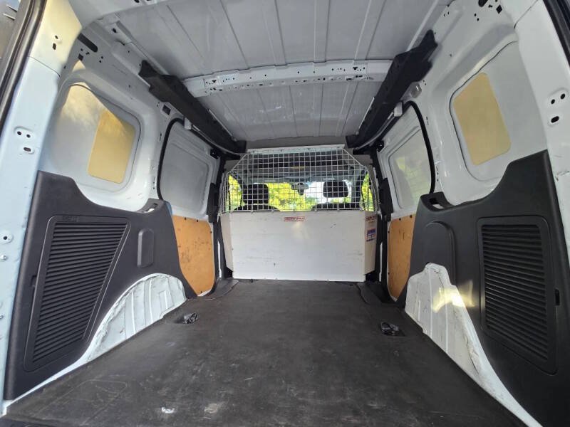 Used 2016 Ford Transit Connect XL FWD image 21