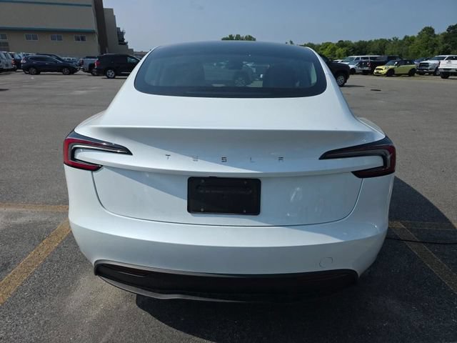 Used 2024 Tesla Model 3 Standard Range RWD image 10