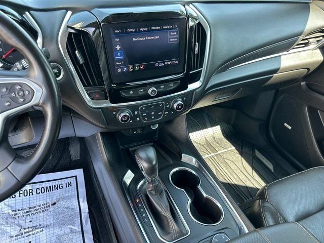 Used 2021 Chevrolet Traverse Premier w/ Redline Edition AWD/4WD image 23