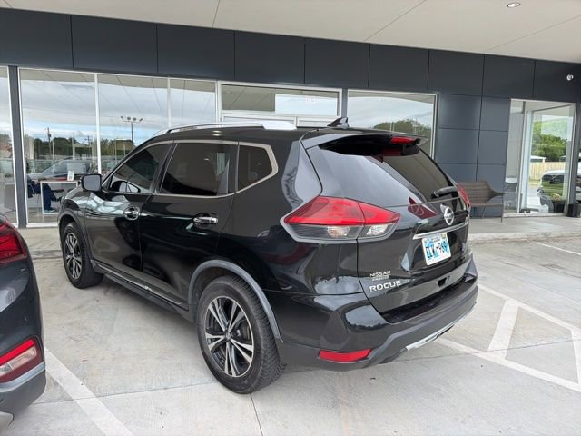 Used 2018 Nissan Rogue SL AWD/4WD image 6