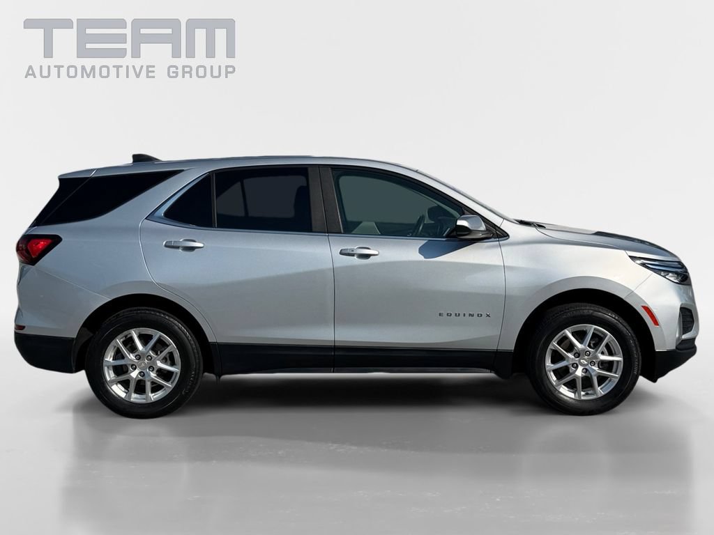 Used 2022 Chevrolet Equinox LT AWD/4WD image 8