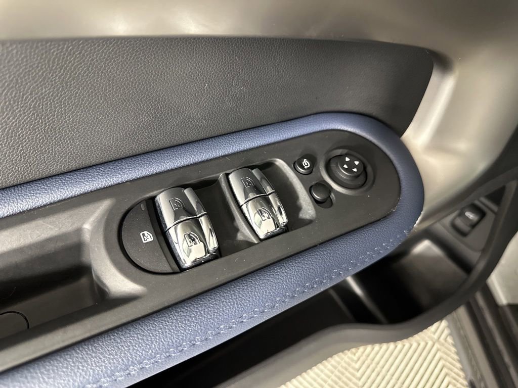 Certified 2024 MINI Cooper Countryman S image 8