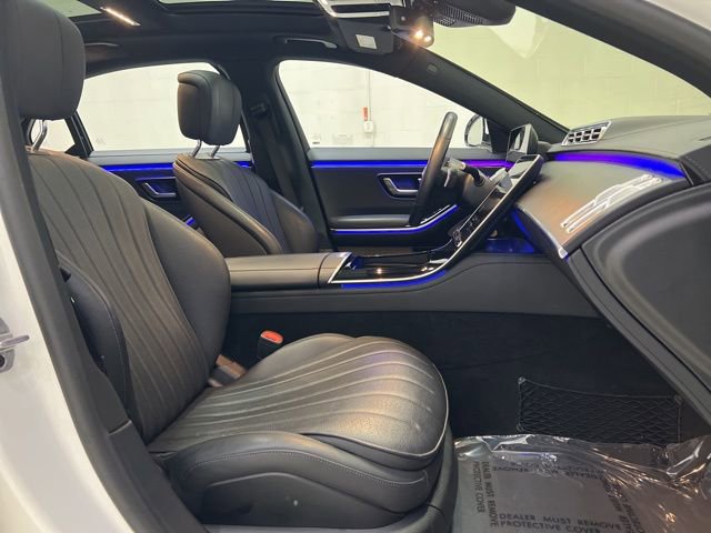 Used 2022 Mercedes-Benz S 500 4MATIC w/ AMG Line Package image 52