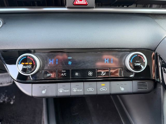 Certified 2021 Hyundai Elantra SEL w/ Convenience Package image 26