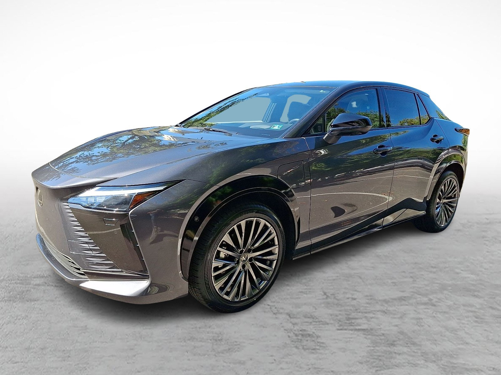 Certified 2023 Lexus RZ 450e Premium w/ Accessory Package (2T) AWD/4WD image 3