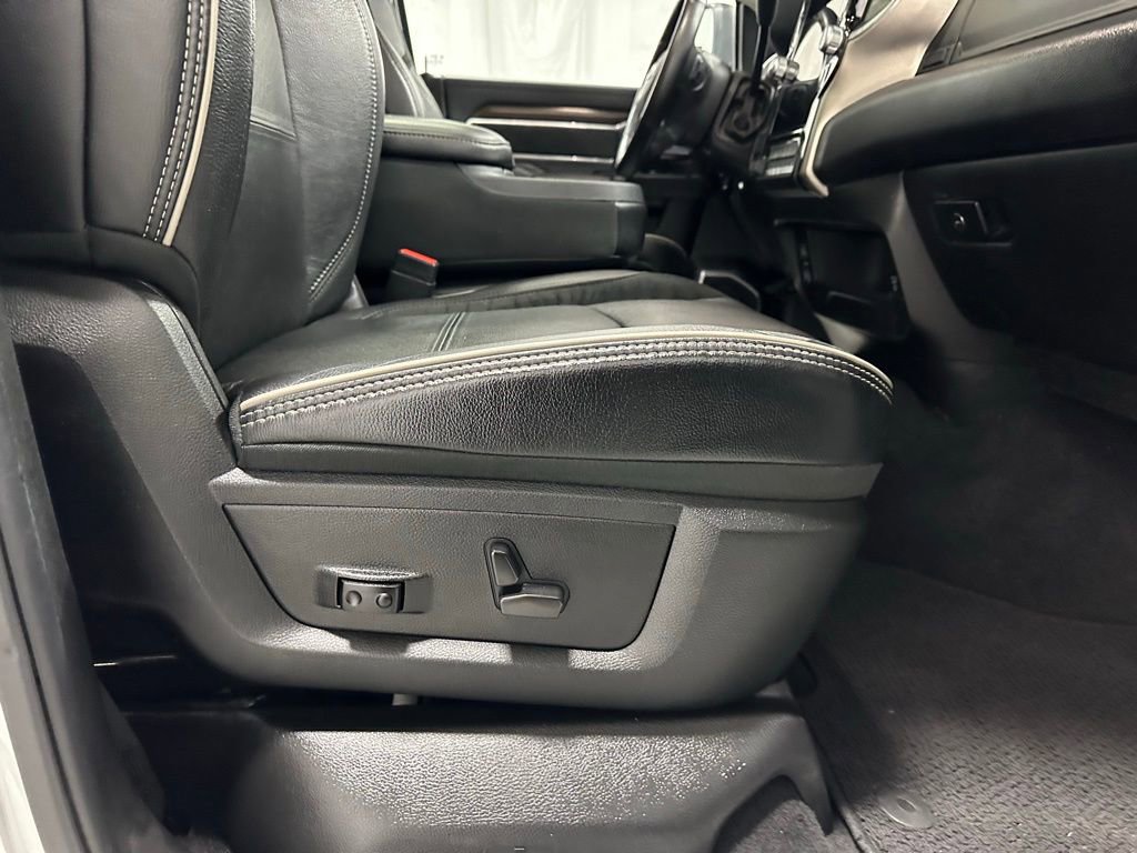 Used 2024 RAM 3500 Laramie image 59
