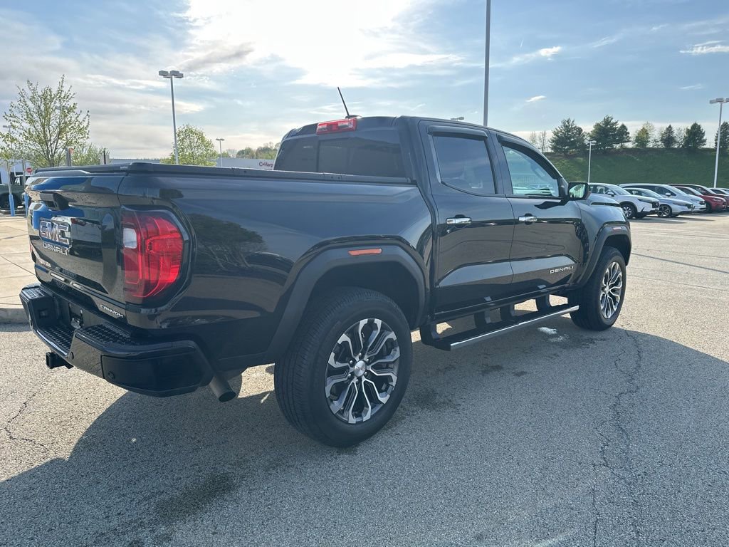 Used 2023 GMC Canyon Denali AWD/4WD image 3
