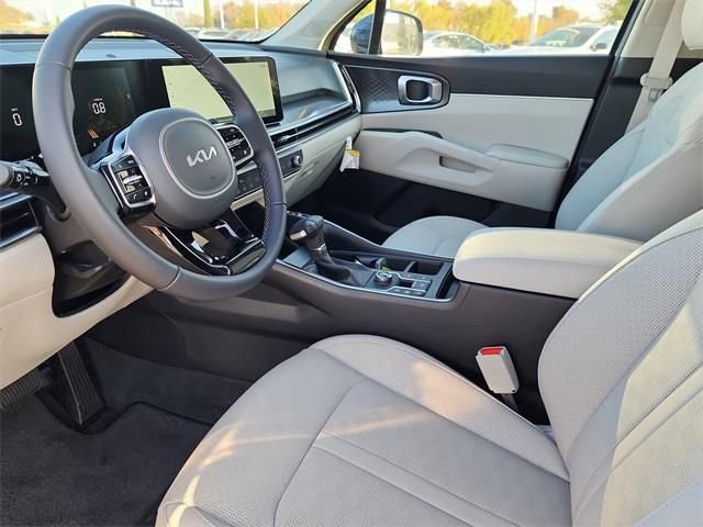 New 2025 Kia Sorento EX w/ Panoramic Sunroof Package FWD image 12