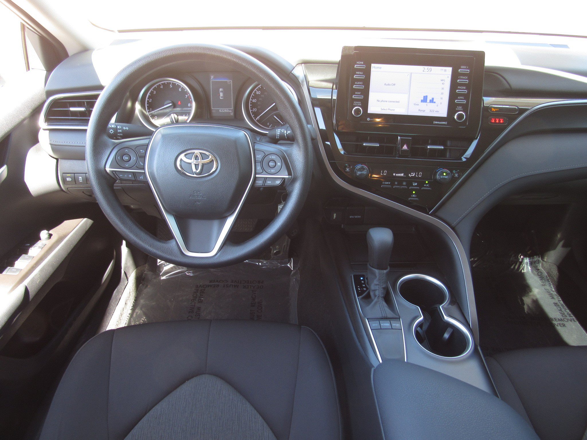 Used 2024 Toyota Camry LE FWD image 15
