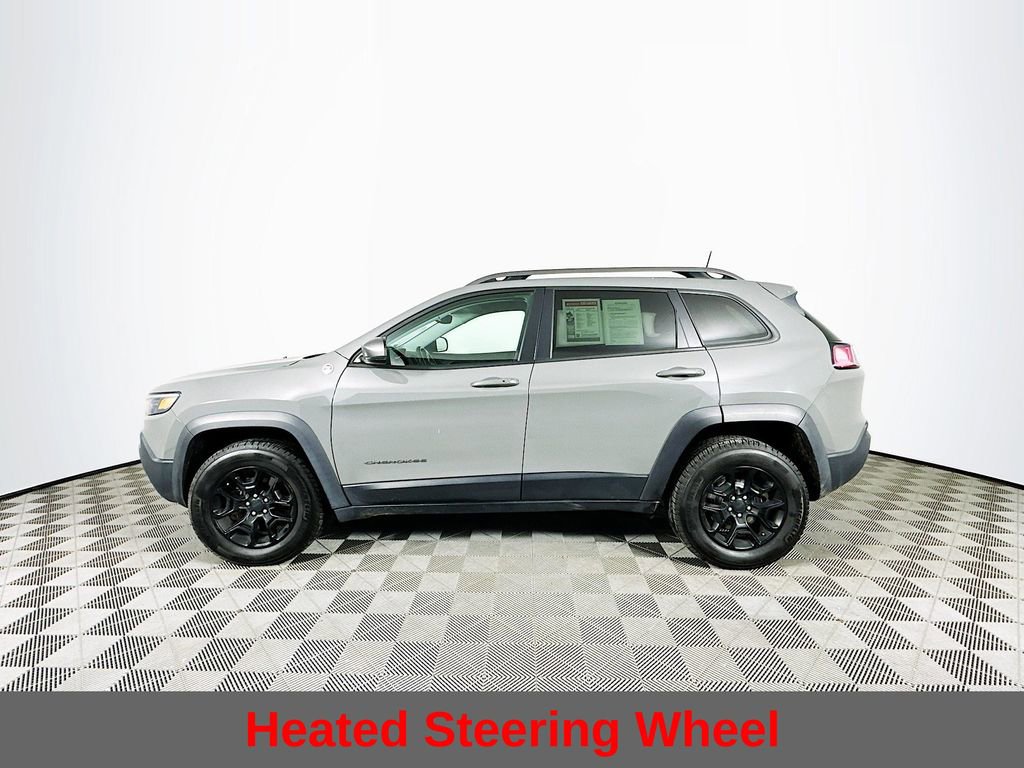Used 2019 Jeep Cherokee Trailhawk w/ Cold Weather Group image 7