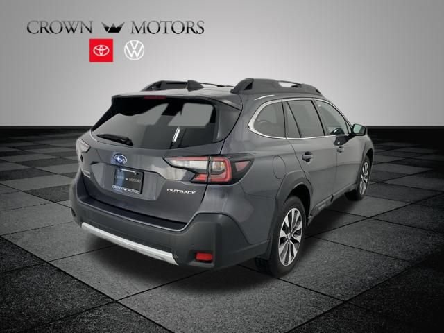 Used 2025 Subaru Outback Limited AWD/4WD image 6