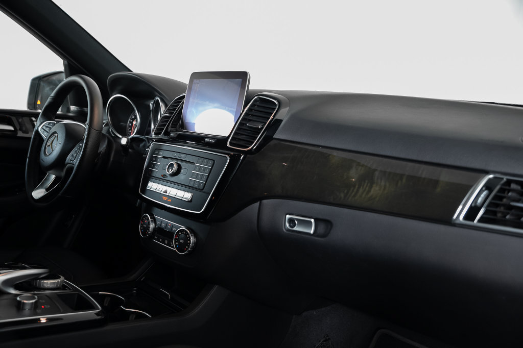 Used 2018 Mercedes-Benz GLE 350 image 35