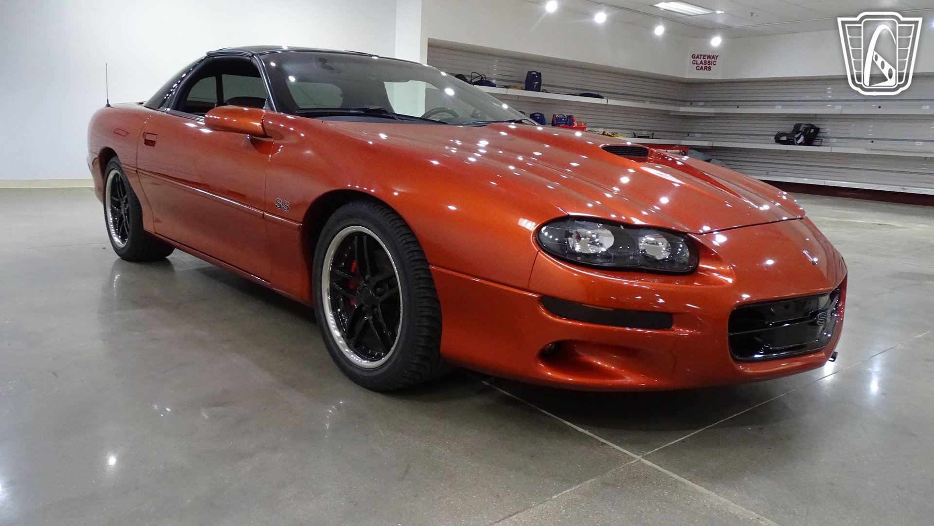 Used 2001 Chevrolet Camaro Z28 w/ SS Performance/Appearance Pkg RWD image 21