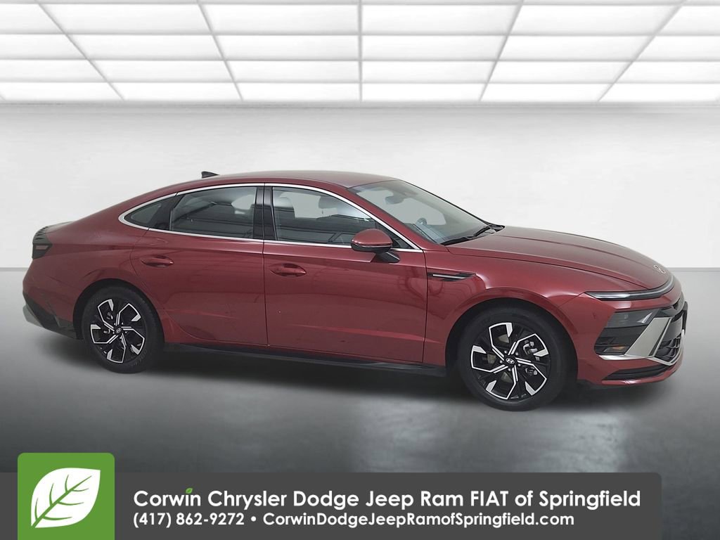 Used 2024 Hyundai Sonata SEL image 1